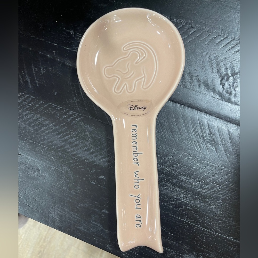 Disney The Lion King Simba Remember Who You Are Rae Dunn Ceramic Spoon Rest NEW